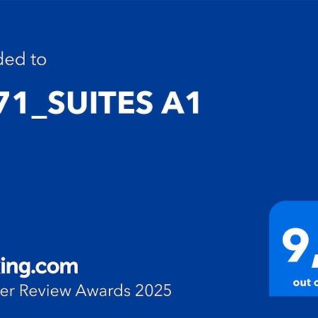 1571_Suites A1 نافبكْتوس المظهر الخارجي الصورة