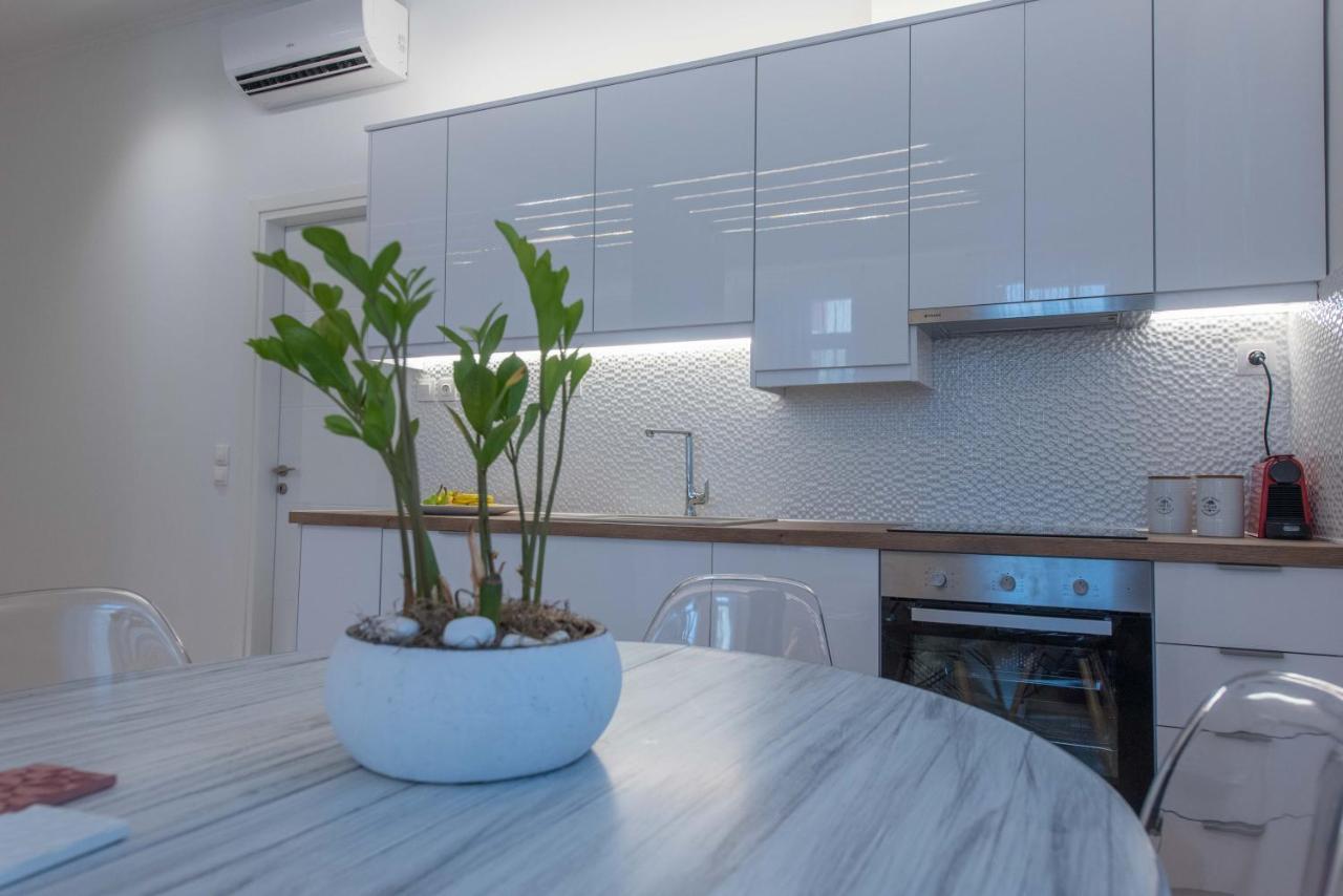 1571_Suites A1 نافبكْتوس المظهر الخارجي الصورة